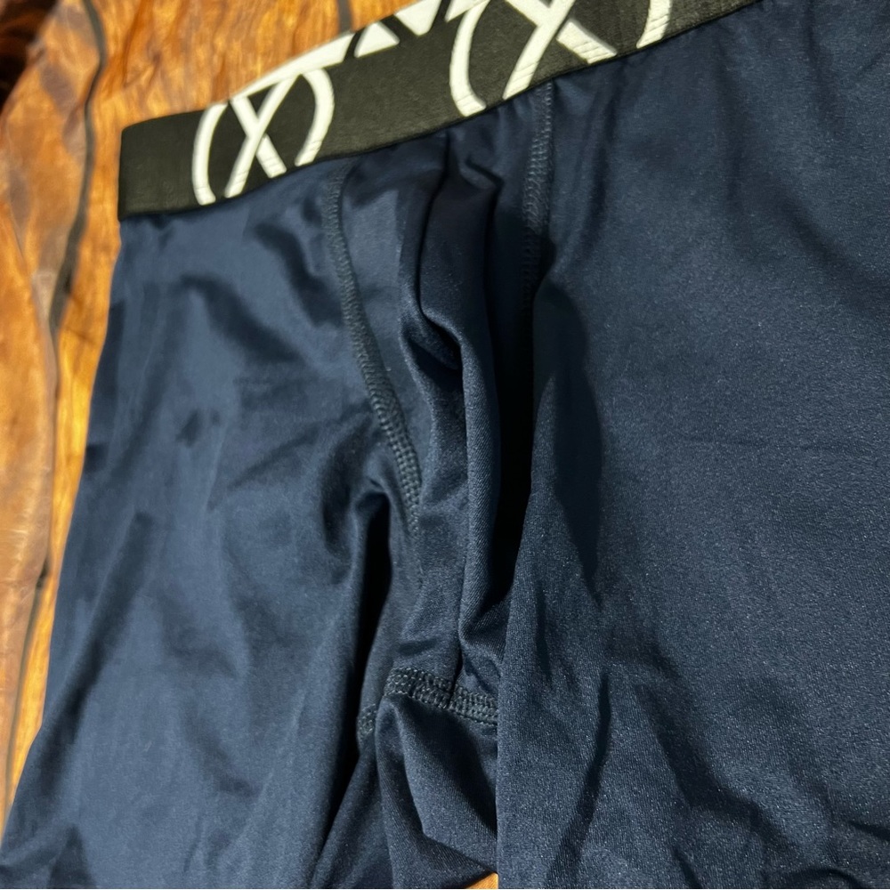 **NEW** Mens Underwear - Picture 3 of 7